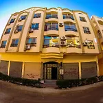 Paddy Apartments